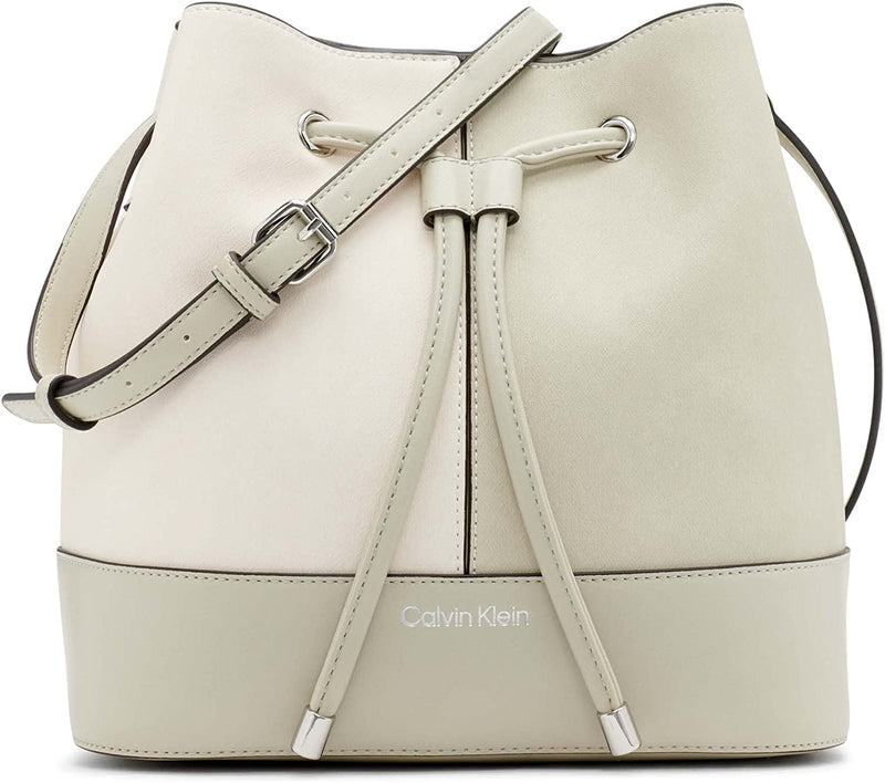 Calvin Klein Small Essential Bucket Bag - Farfetch