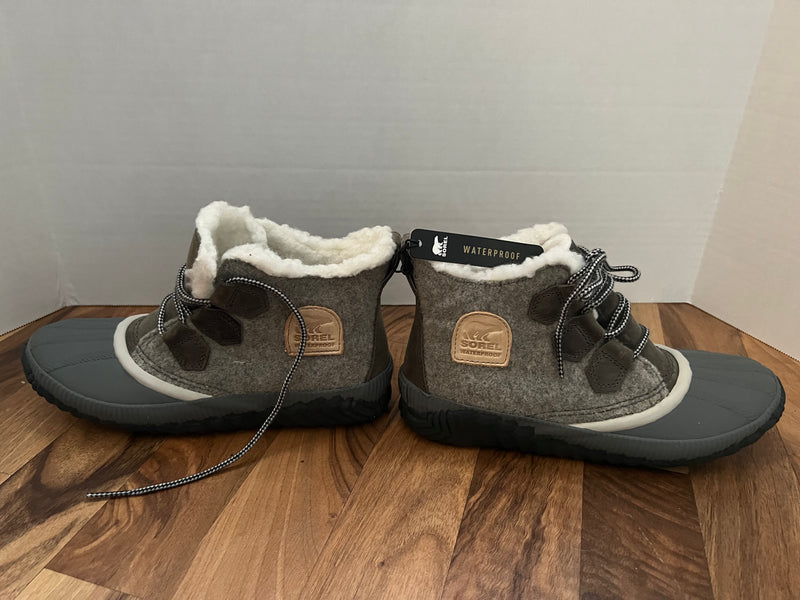 Sorel a out and about duck style boots